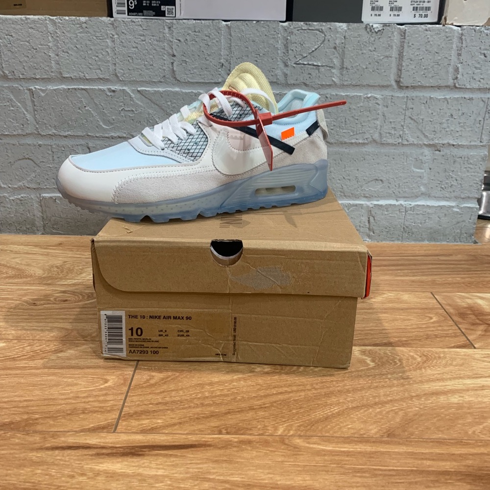Nike Air Max 90 White and Blue Sneakers